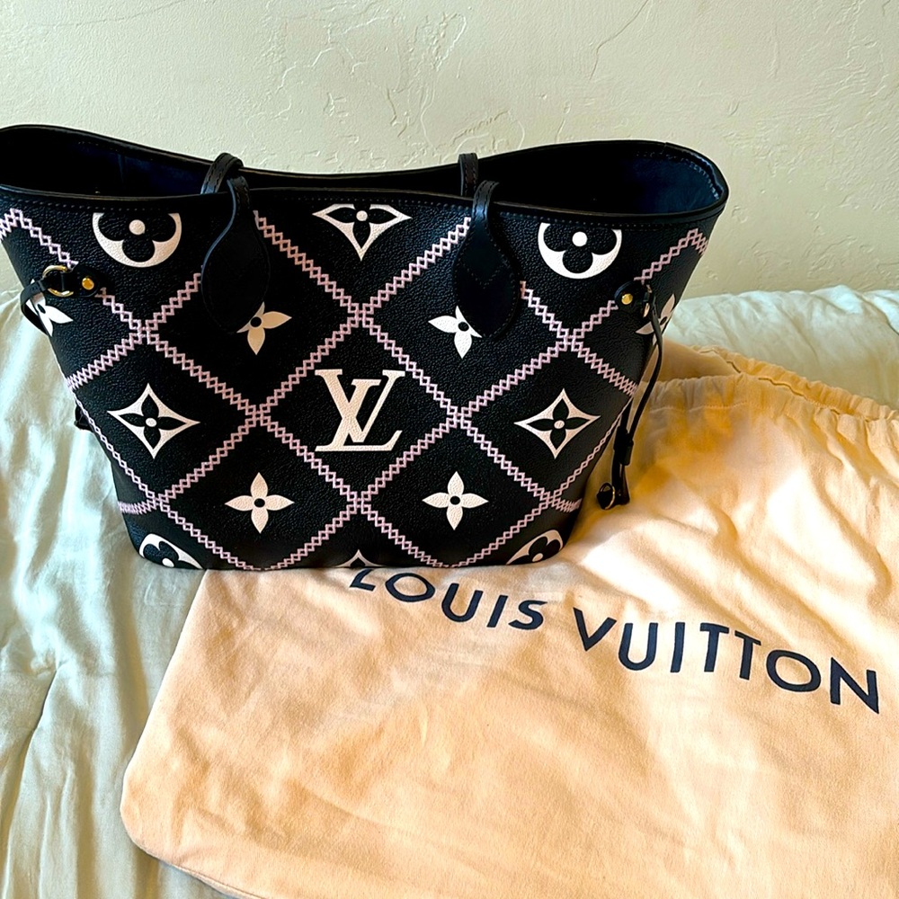 Limited edition Louis Vuitton NeverFull